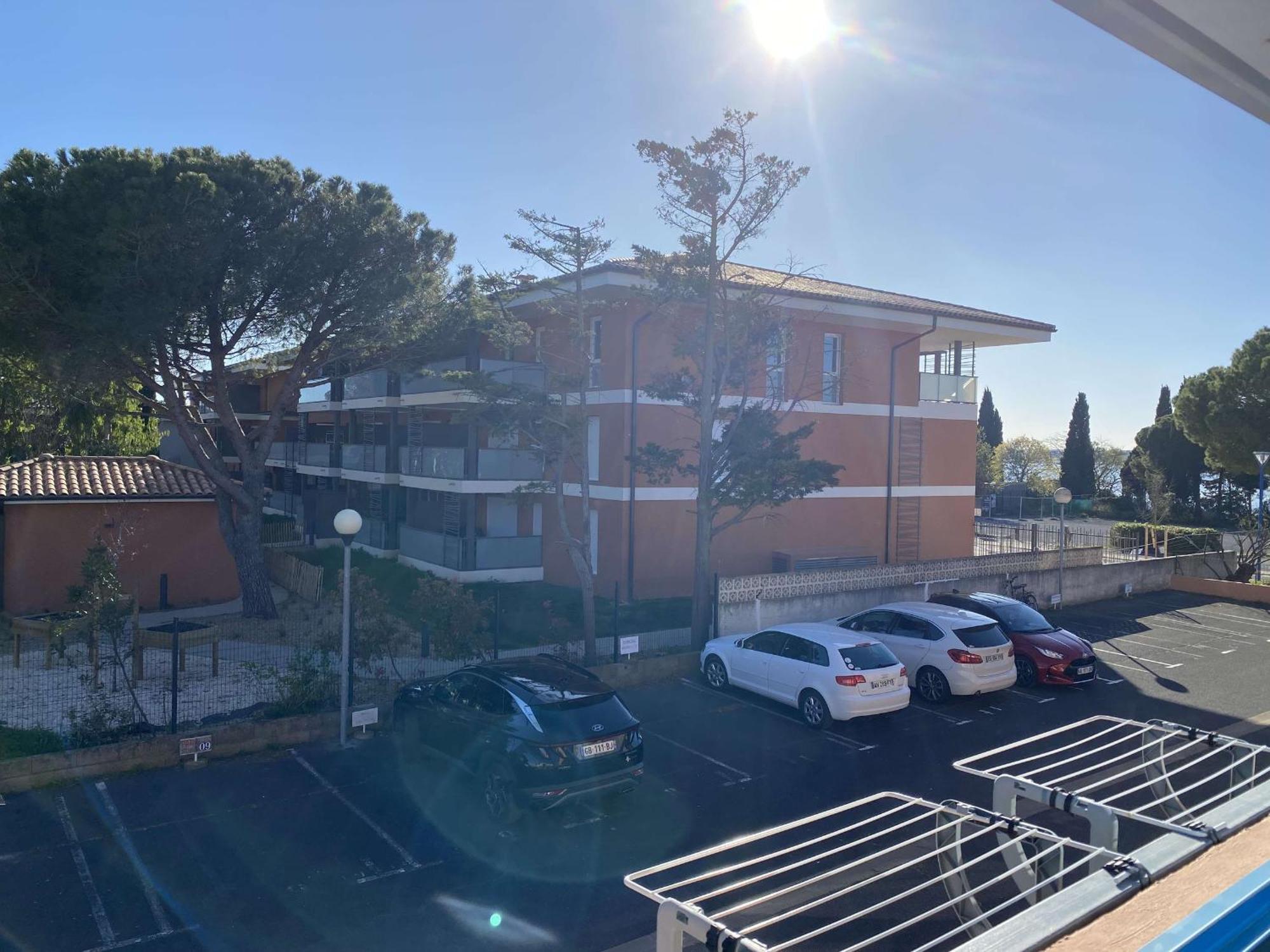 Studio Confort 2* Avec 2 Parkings Prives, Proche Thermes, Calme Et Bien Equipe - Balaruc-Les-Bains - Fr-1-553-114 Eksteriør bilde